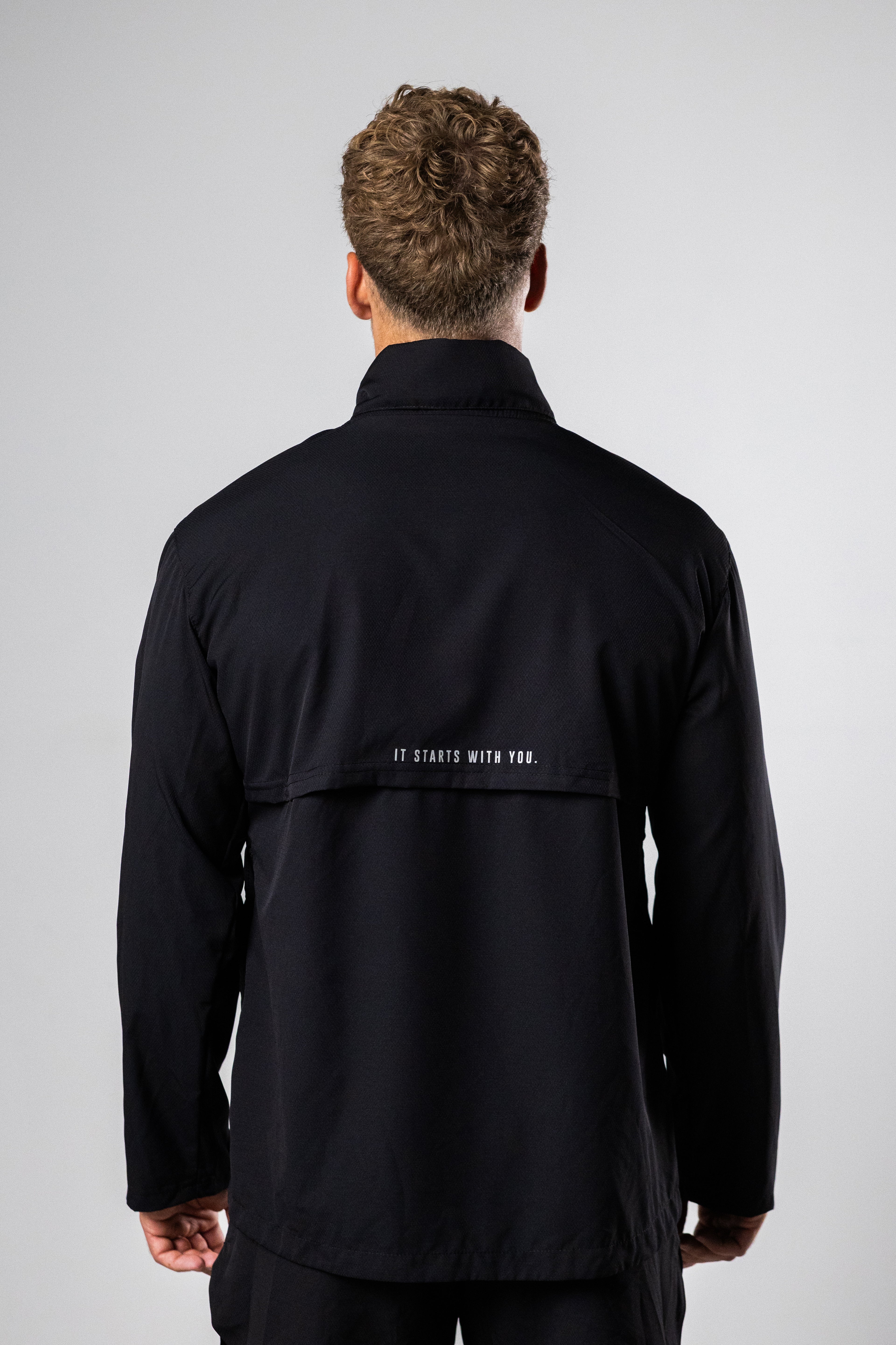 Genesis Armord™ Windbreaker