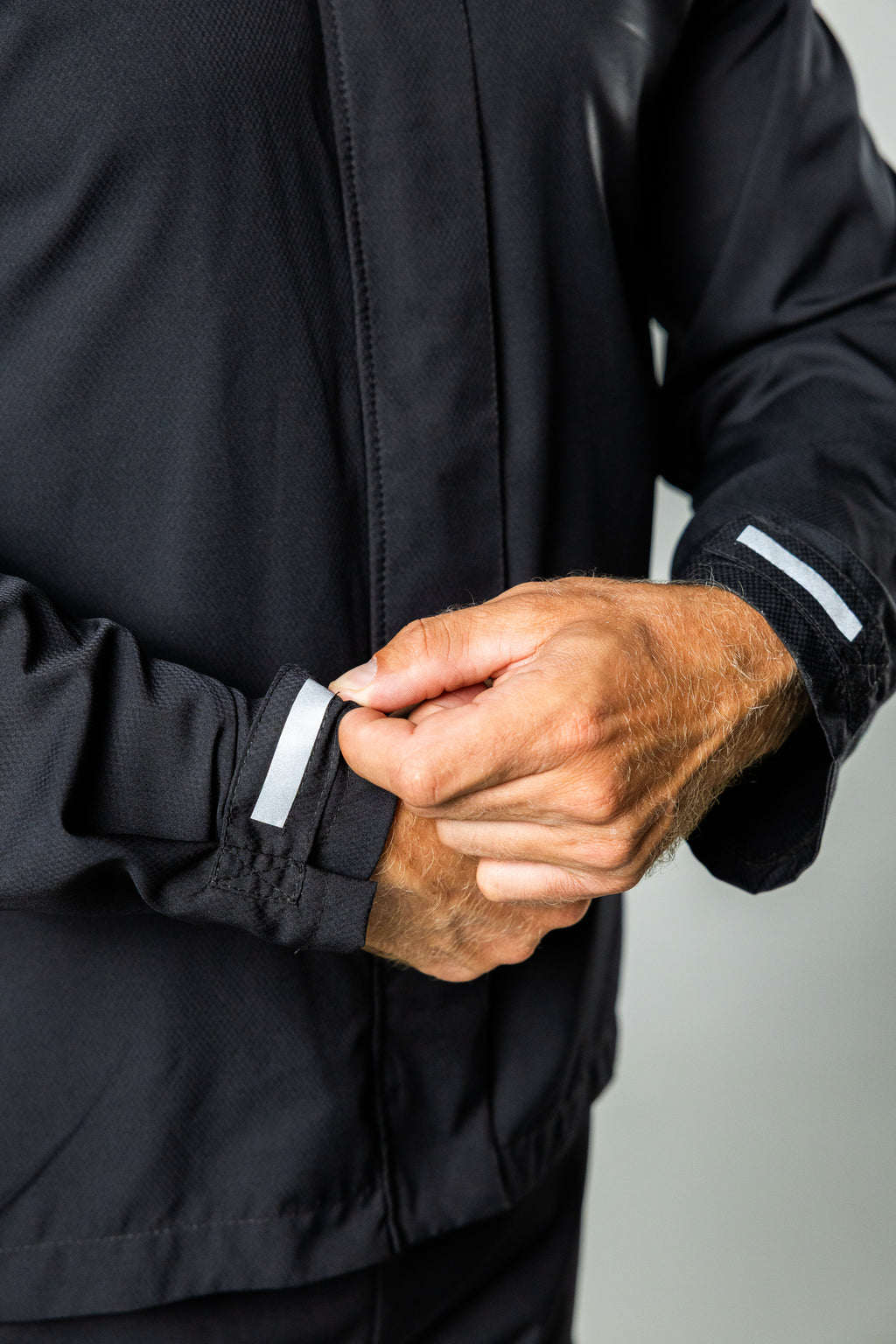 Genesis Armord™ Windbreaker